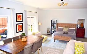 Riverclub Guest Suites In Riverclub, Sandton